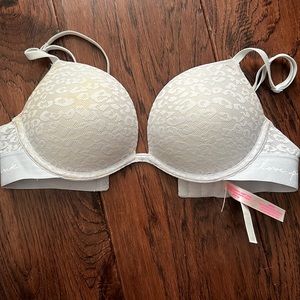 VS PINK Super Push Up Bra 32C